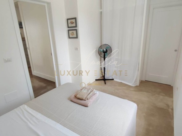 32 Villa B