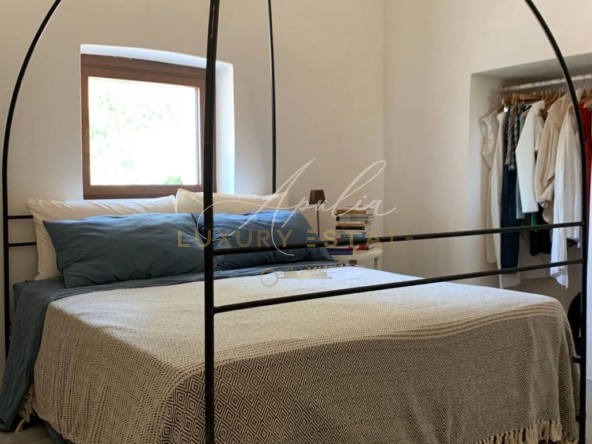 14Valle d'Itria villa con trullo