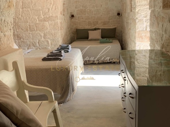 8Valle d'Itria villa con trullo