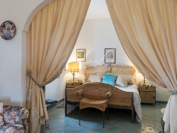 32 La Reginetta